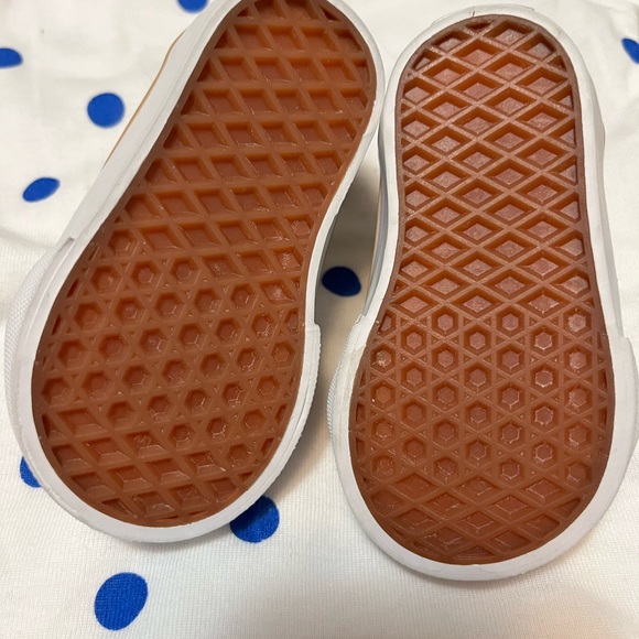 Toddler Old Skool Vans size 2 - Picture 2 of 6